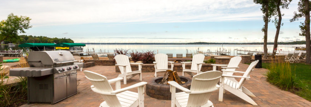 Apartment Vacation Rentals in Gull Lake